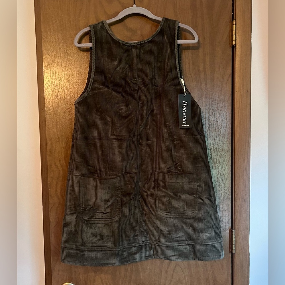 BNWT olive green Sleeveless Scoop Neck jumper dress
